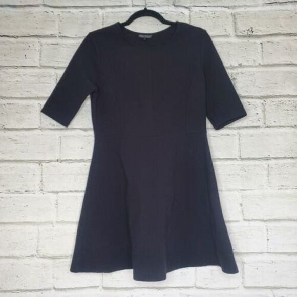 TopShop Black Short Sleeve Thermal Skater Fit & Flare Dress Sz US 8 EUR 40 UK 12 - Picture 1 of 9